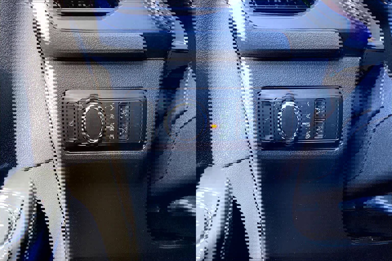 Certified 2024 Ford Escape Active w/ Tech Pack #1 image 35