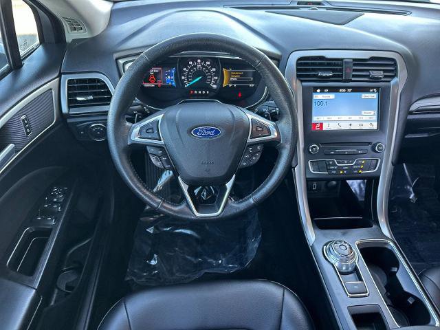 Certified 2017 Ford Fusion SE AWD/4WD image 13