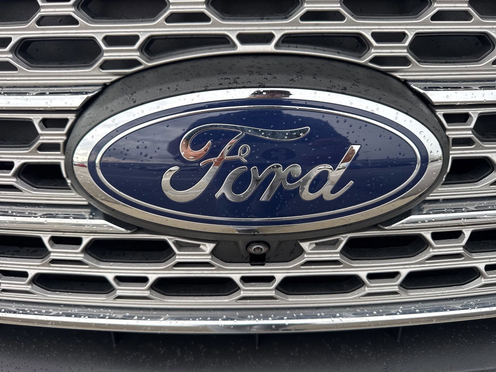 Certified 2023 Ford Explorer Limited w/ Limited Technology Package AWD/4WD image 14