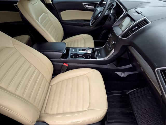 Certified 2019 Ford Edge SEL w/ Equipment Group 201A FWD image 13