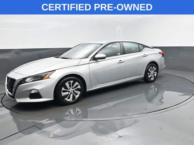 Used 2022 Nissan Altima 2.5 S FWD image 2