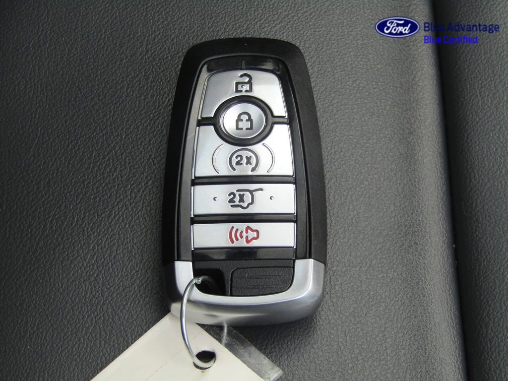 Certified 2025 Ford Expedition Active AWD/4WD image 52