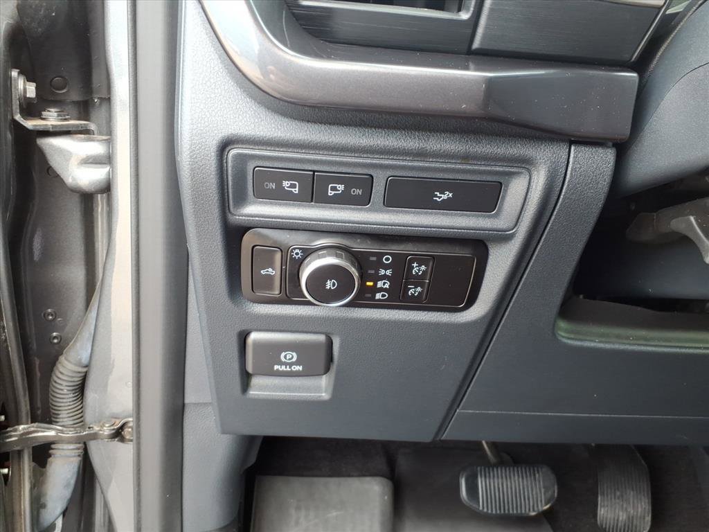 Certified 2023 Ford F150 XLT w/ Equipment Group 302A High image 16