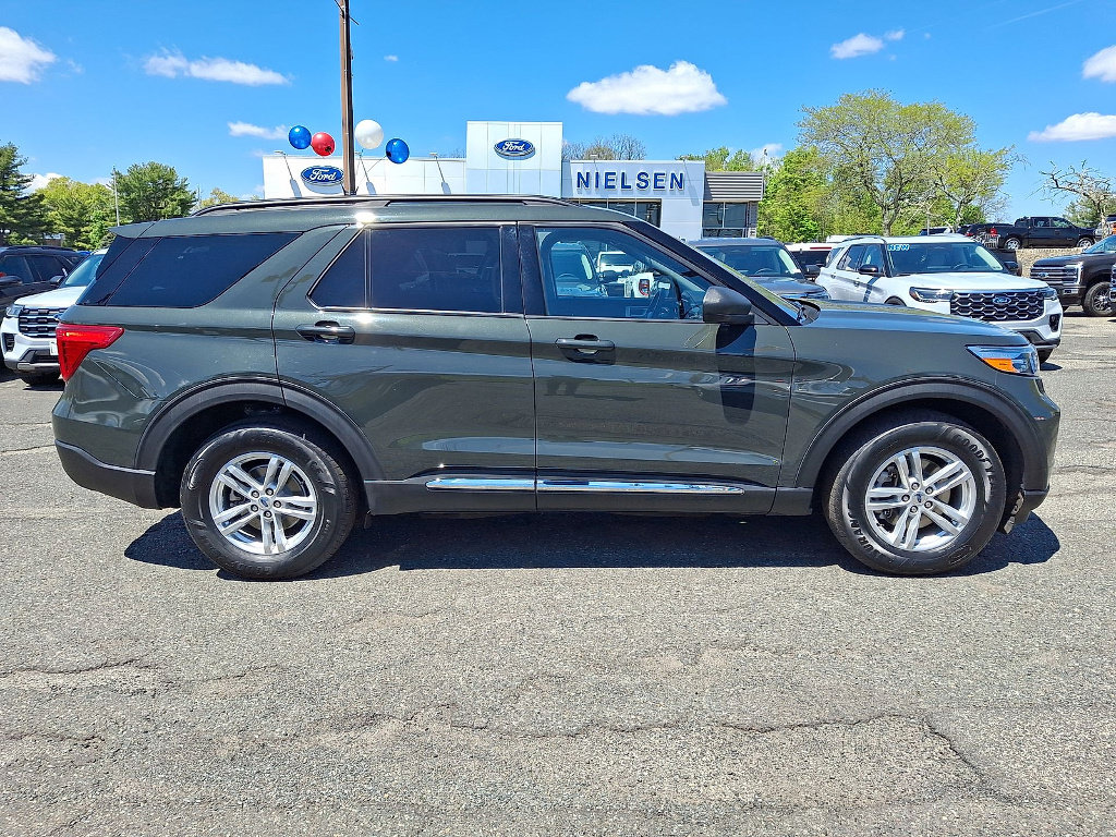 Certified 2023 Ford Explorer XLT w/ Equipment Group 202A AWD/4WD image 32