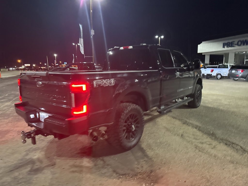 Certified 2022 Ford F250 Lariat w/ Black Appearance Package image 13