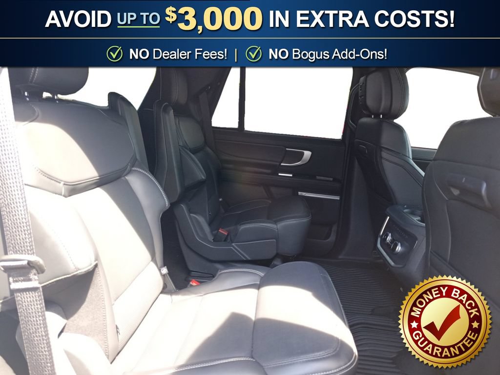 Certified 2026 Ford Expedition Platinum w/ Stealth Appearance Package AWD/4WD image 23