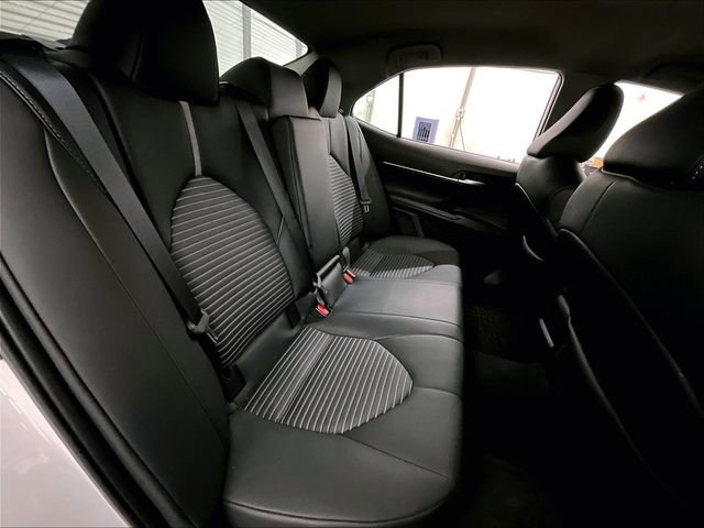 Used 2024 Toyota Camry SE w/ Cold Weather Package FWD image 26