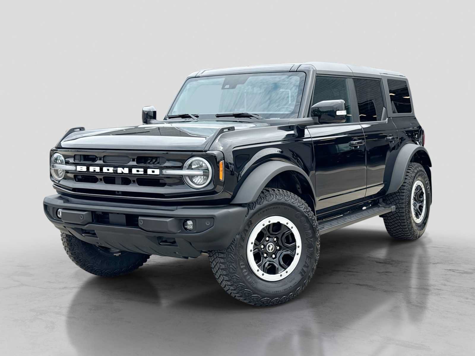 Certified 2024 Ford Bronco Outer Banks w/ Sasquatch Package