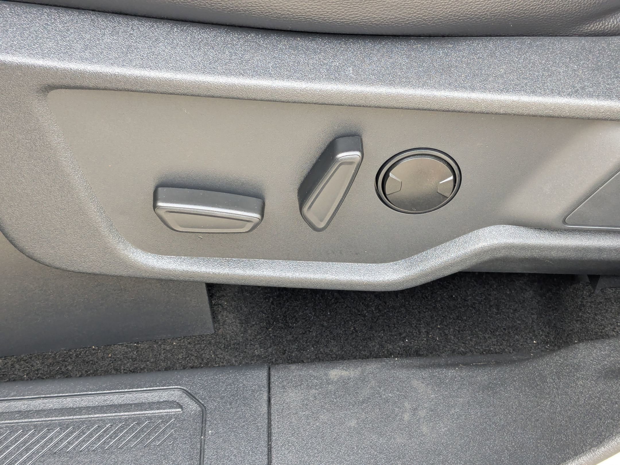 Certified 2025 Ford Bronco Outer Banks AWD/4WD image 14