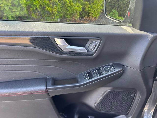 Certified 2026 Ford Escape ST-Line FWD image 15