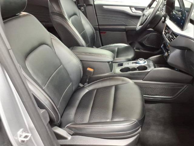 Certified 2023 Ford Escape Platinum AWD/4WD image 11