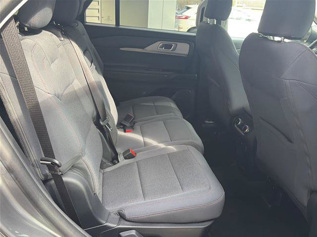 Certified 2025 Ford Explorer Active AWD/4WD image 13