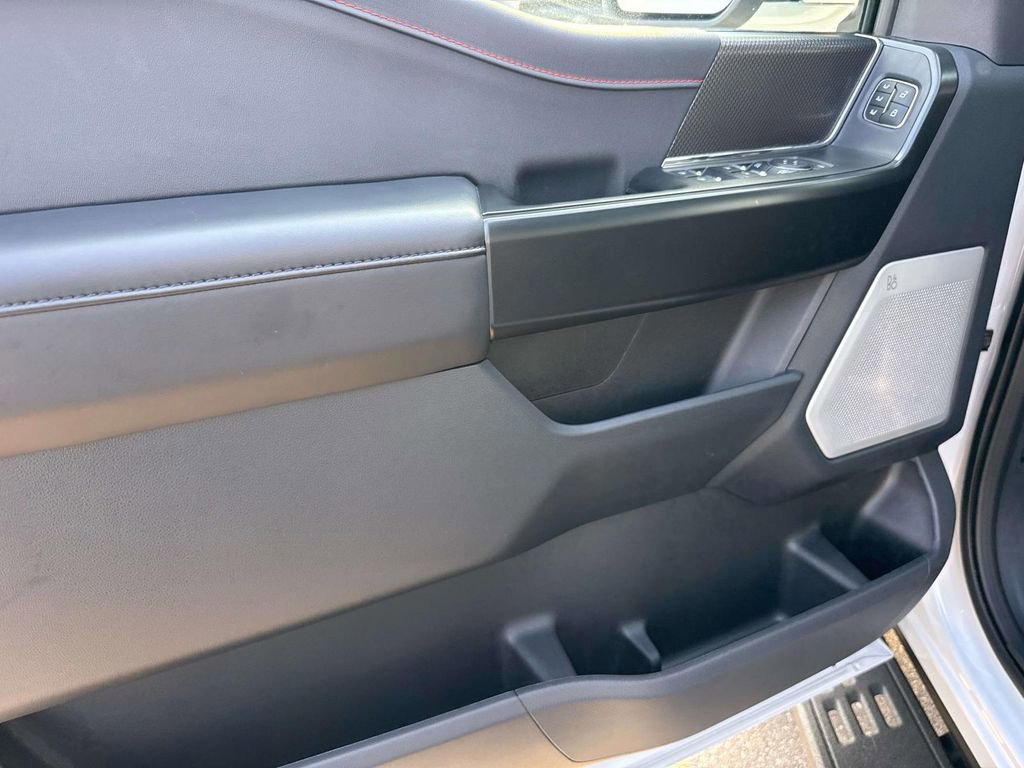 Certified 2025 Ford F150 Raptor image 24