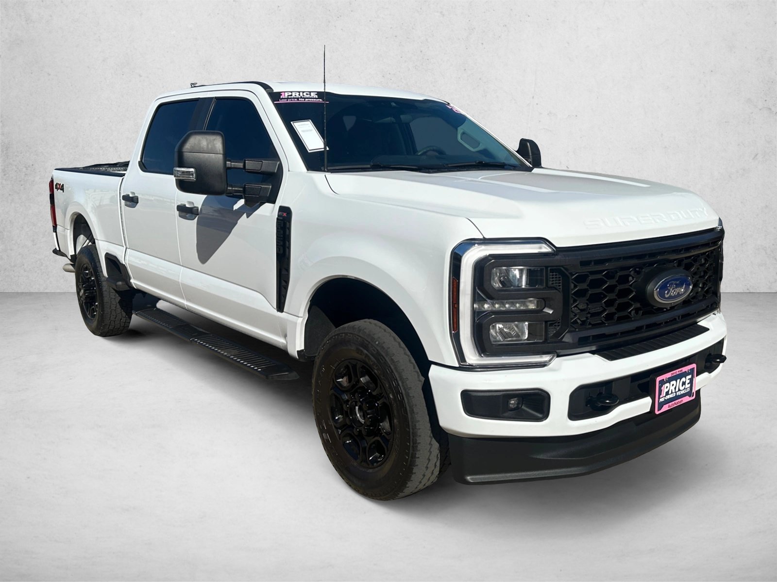 Certified 2025 Ford F250 XL w/ STX Appearance Package AWD/4WD image 3