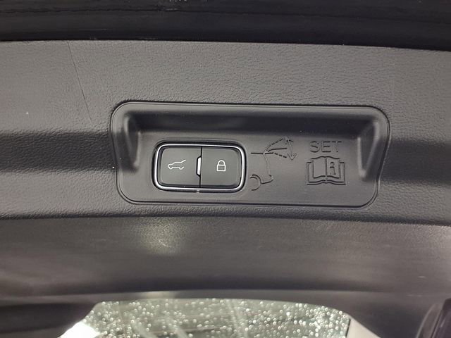 Certified 2025 Ford Explorer Active image 28