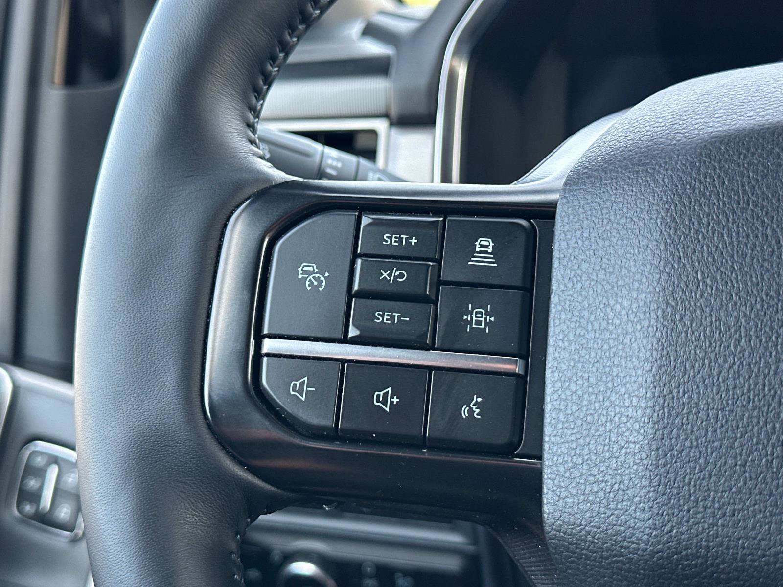 Certified 2024 Ford F150 Platinum image 15