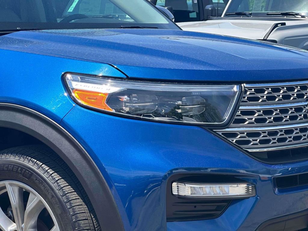 Certified 2023 Ford Explorer Limited w/ Equipment Group 301A AWD/4WD image 7