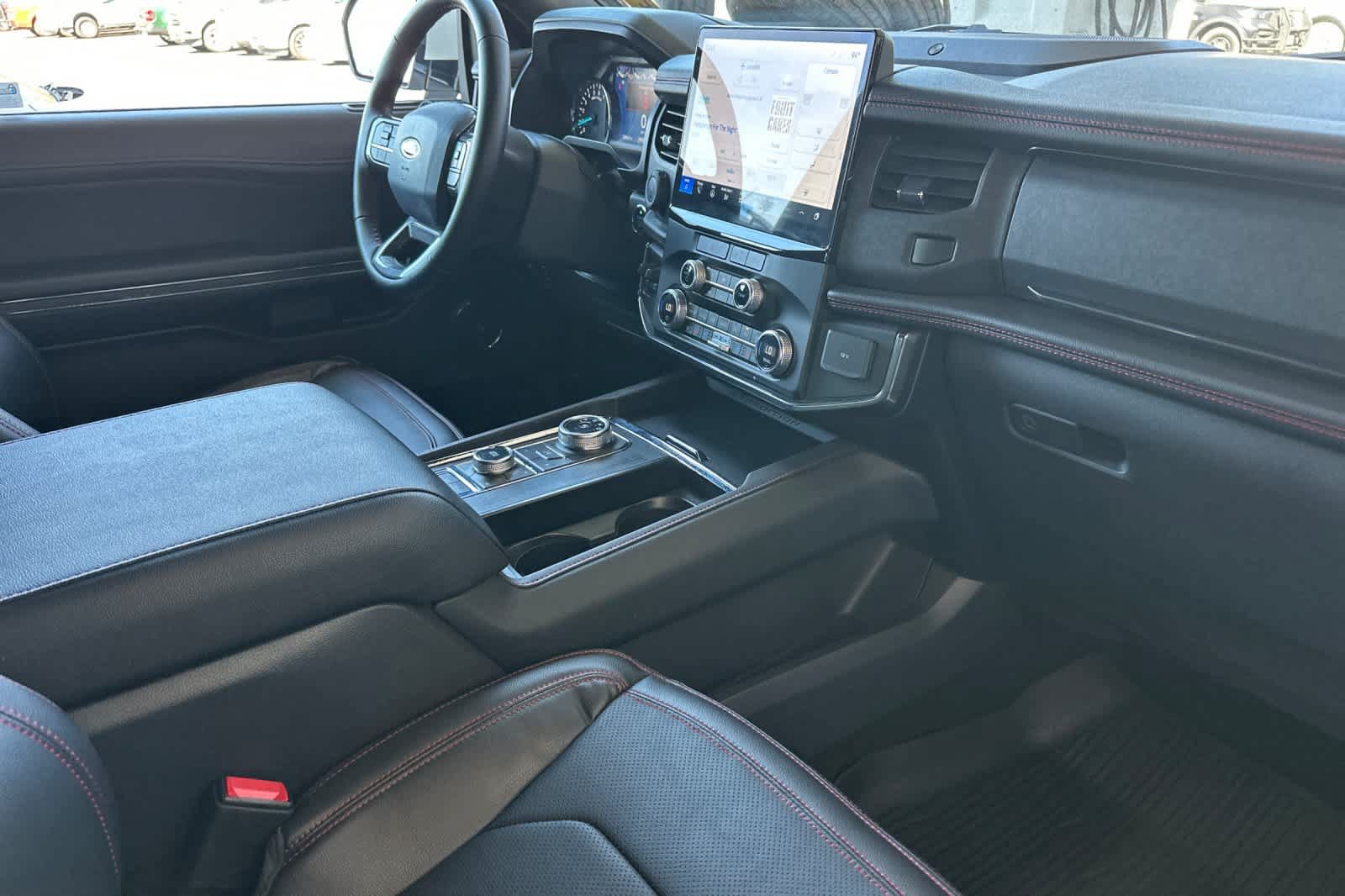 Certified 2023 Ford Expedition Limited AWD/4WD image 19