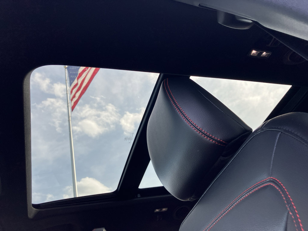 Certified 2023 Ford Explorer ST-Line w/ Class IV Trailer Tow Package AWD/4WD image 27