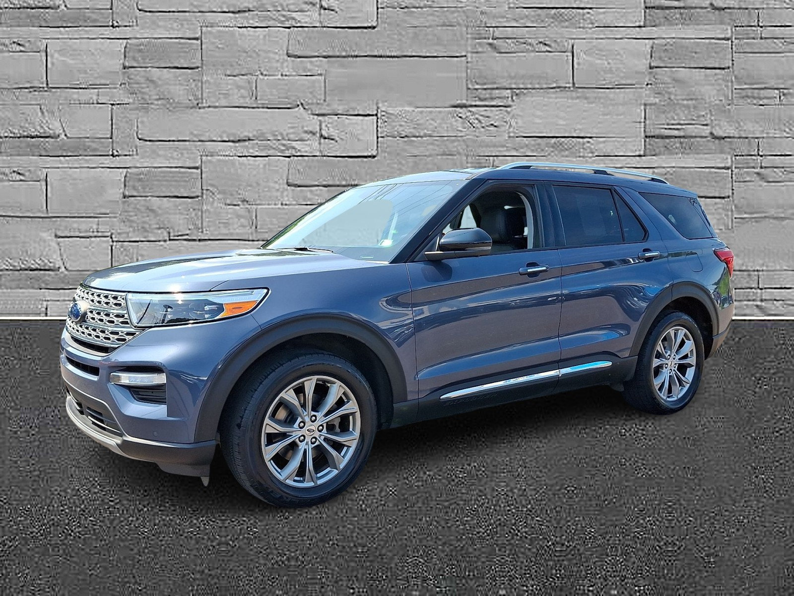 Certified 2021 Ford Explorer Limited w/ Equipment Group 301A AWD/4WD image 5