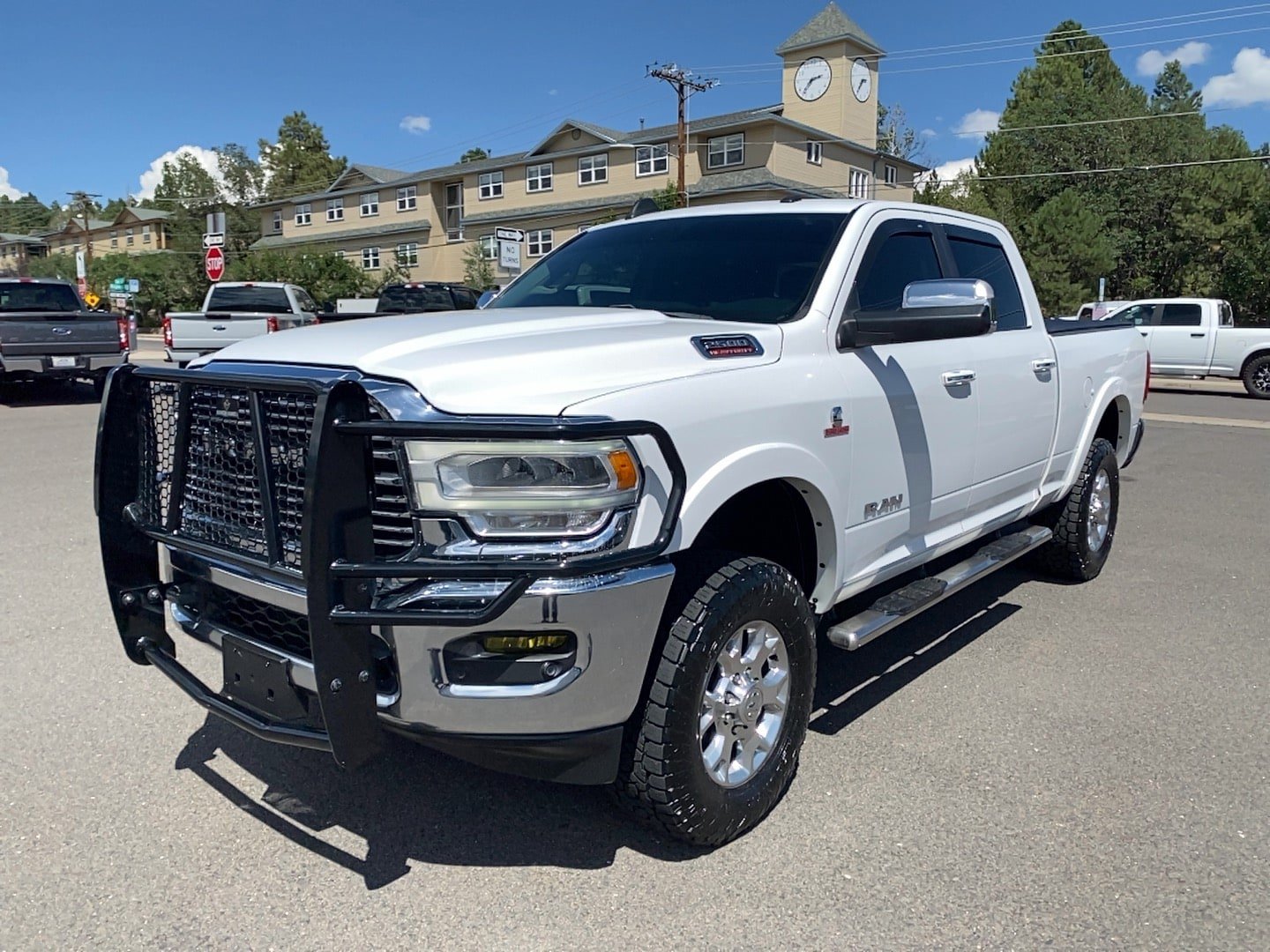 Used 2020 RAM 2500 Laramie AWD/4WD image 2
