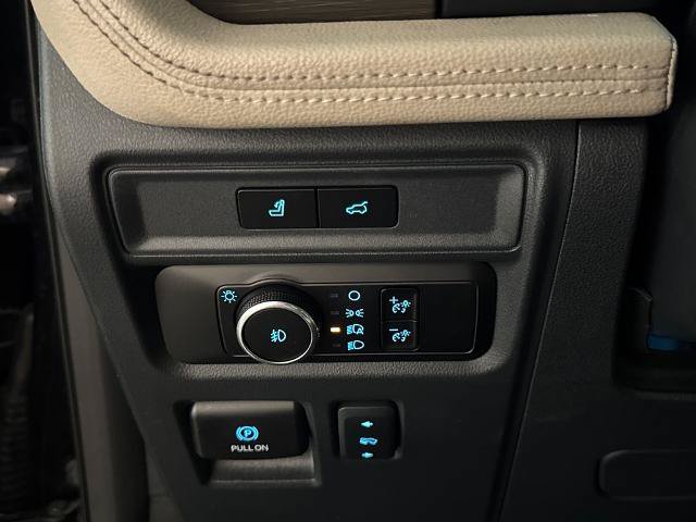 Certified 2024 Ford Expedition Max Limited RWD image 22