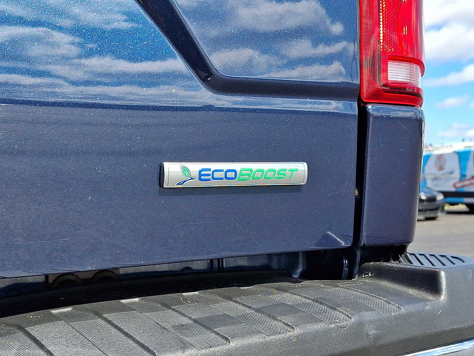 Certified 2018 Ford F150 XLT w/ Equipment Group 302A Luxury image 29