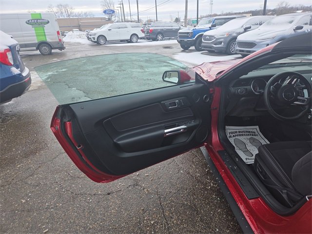 Certified 2023 Ford Mustang Convertible w/ Equipment Group 101A image 27