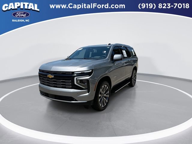 Used 2025 Chevrolet Tahoe High Country AWD/4WD image 4