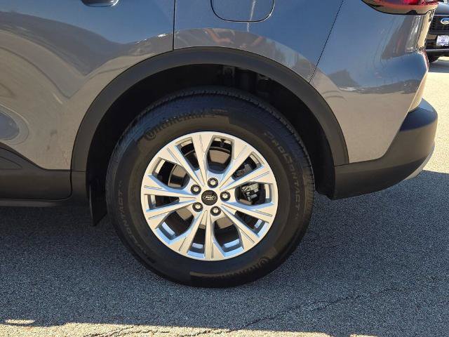 Certified 2023 Ford Escape Active AWD/4WD image 15