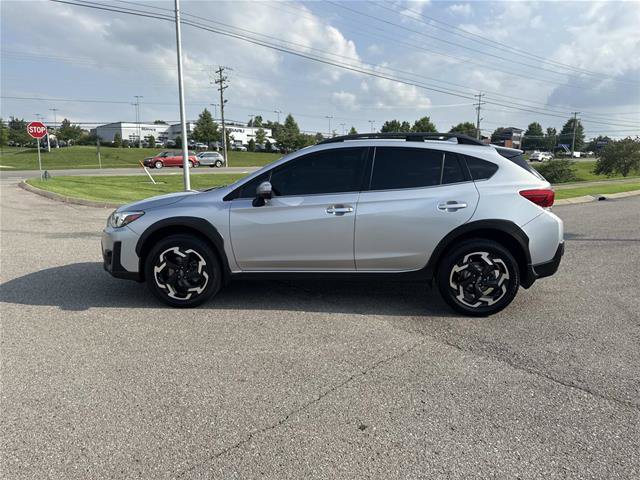 Used 2023 Subaru Crosstrek 2.5i Limited w/ Moonroof Package AWD/4WD image 8