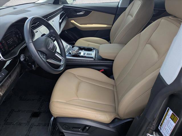 Used 2022 Audi Q8 Premium Plus AWD/4WD image 17