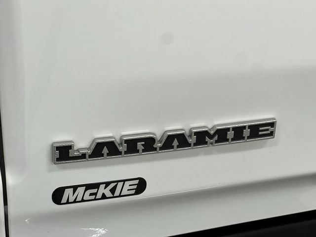 Used 2025 RAM 1500 Laramie AWD/4WD image 21