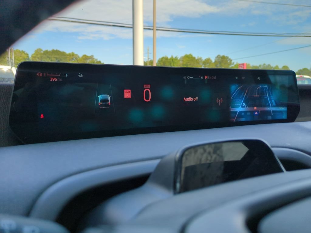 Certified 2025 Ford Expedition Active RWD image 18