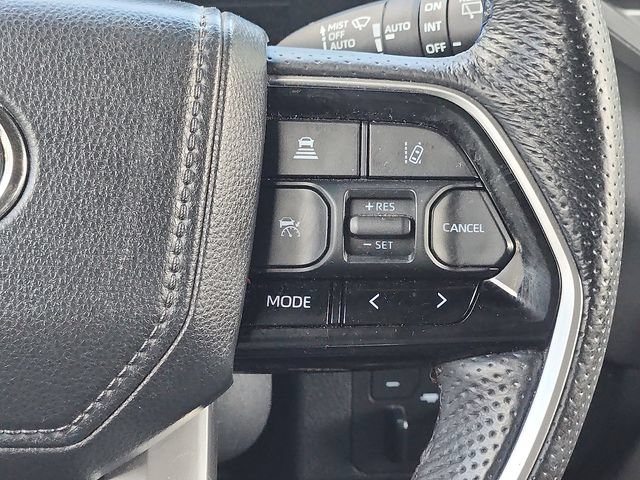 Used 2024 Toyota Sequoia Platinum AWD/4WD image 15