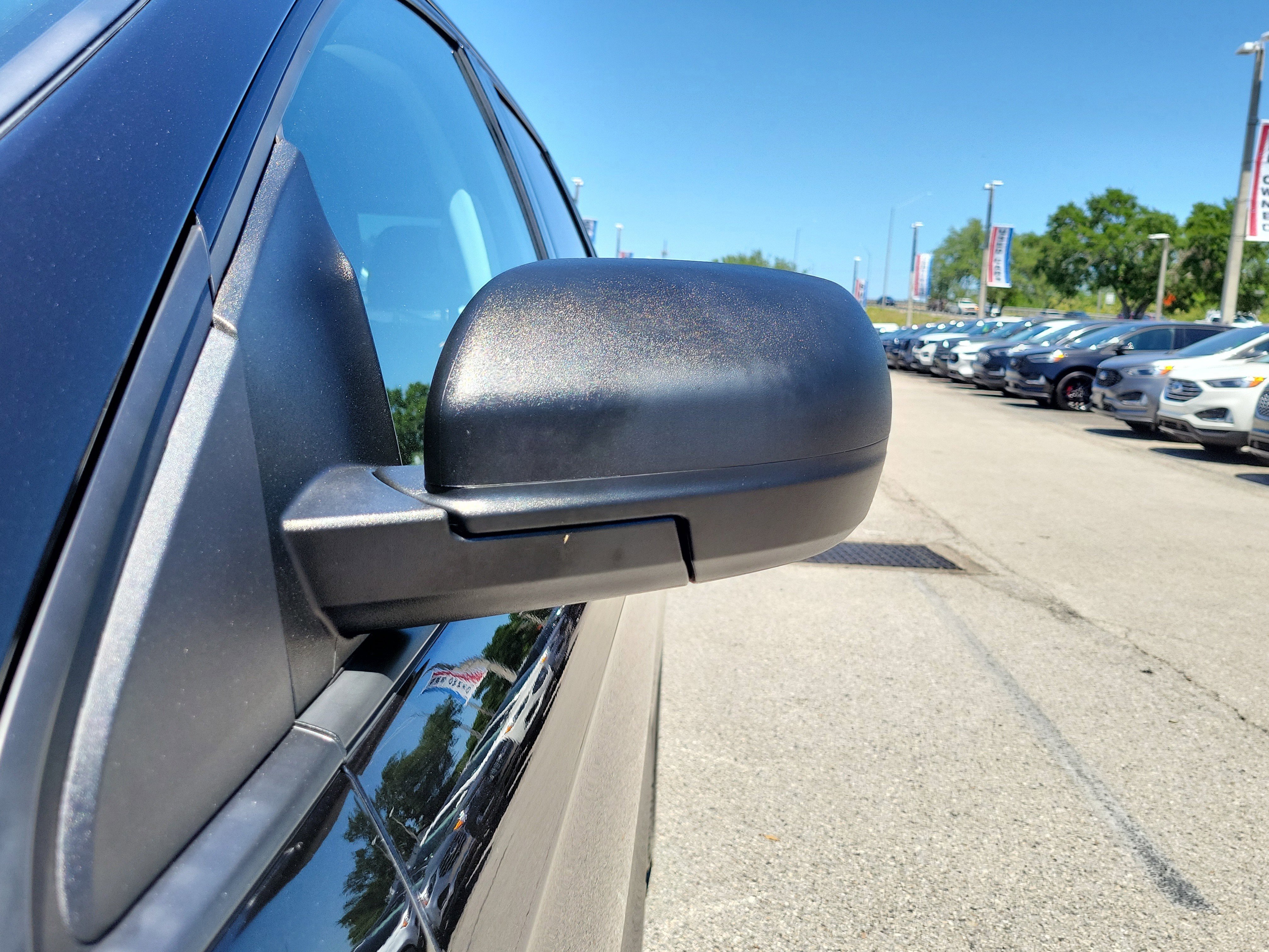 Certified 2024 Ford Edge SE image 8