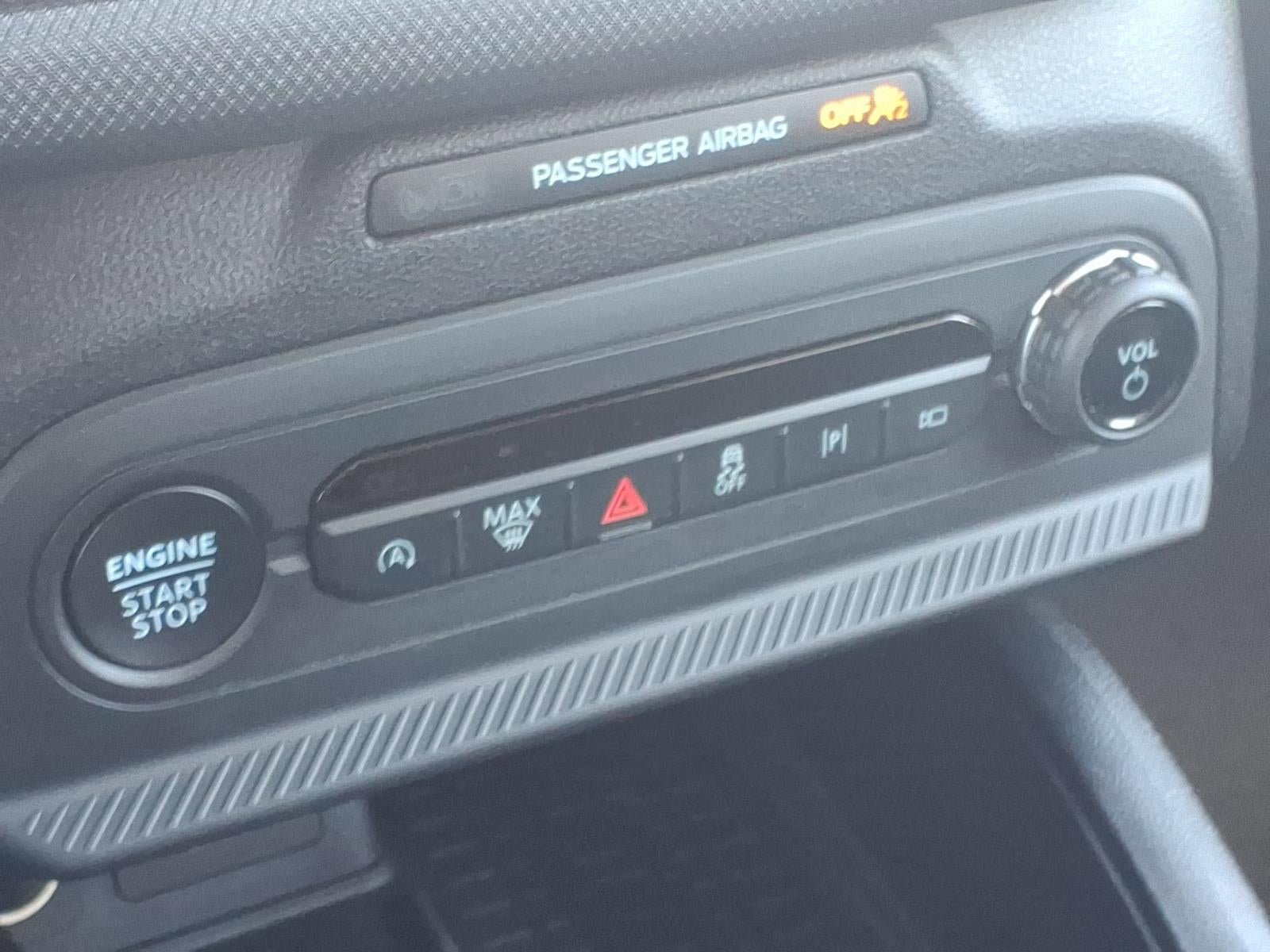Certified 2025 Ford Bronco Sport Outer Banks w/ Outer Banks Tech Package+ AWD/4WD image 28