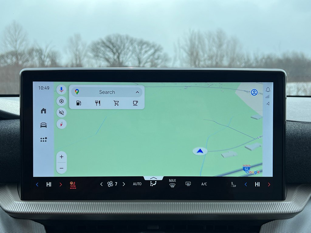 Certified 2025 Ford Explorer Active w/ Active Comfort Package image 25