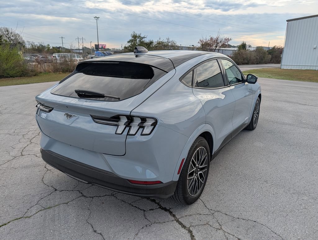 Certified 2025 Ford Mustang Mach-E Premium image 3