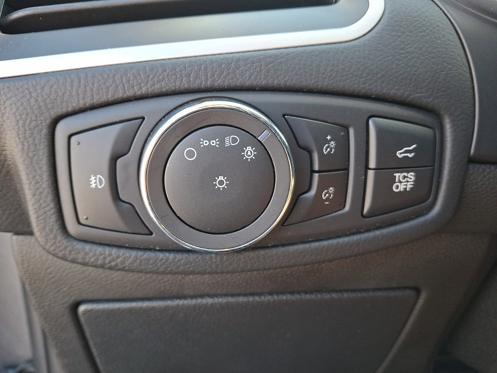 Certified 2022 Ford Edge SEL w/ Convenience Package image 23