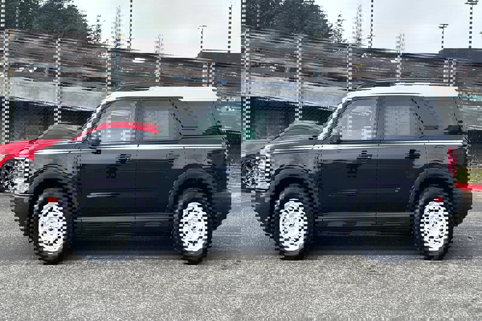 Certified 2025 Ford Bronco Sport Heritage w/ Convenience Package image 7