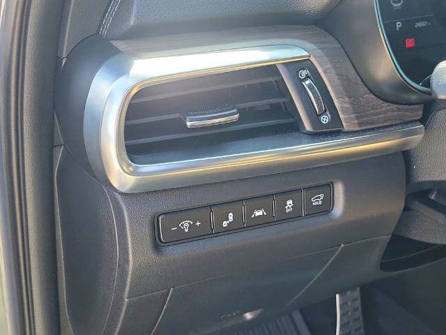 Used 2022 Kia Telluride SX w/ Towing Package FWD image 23