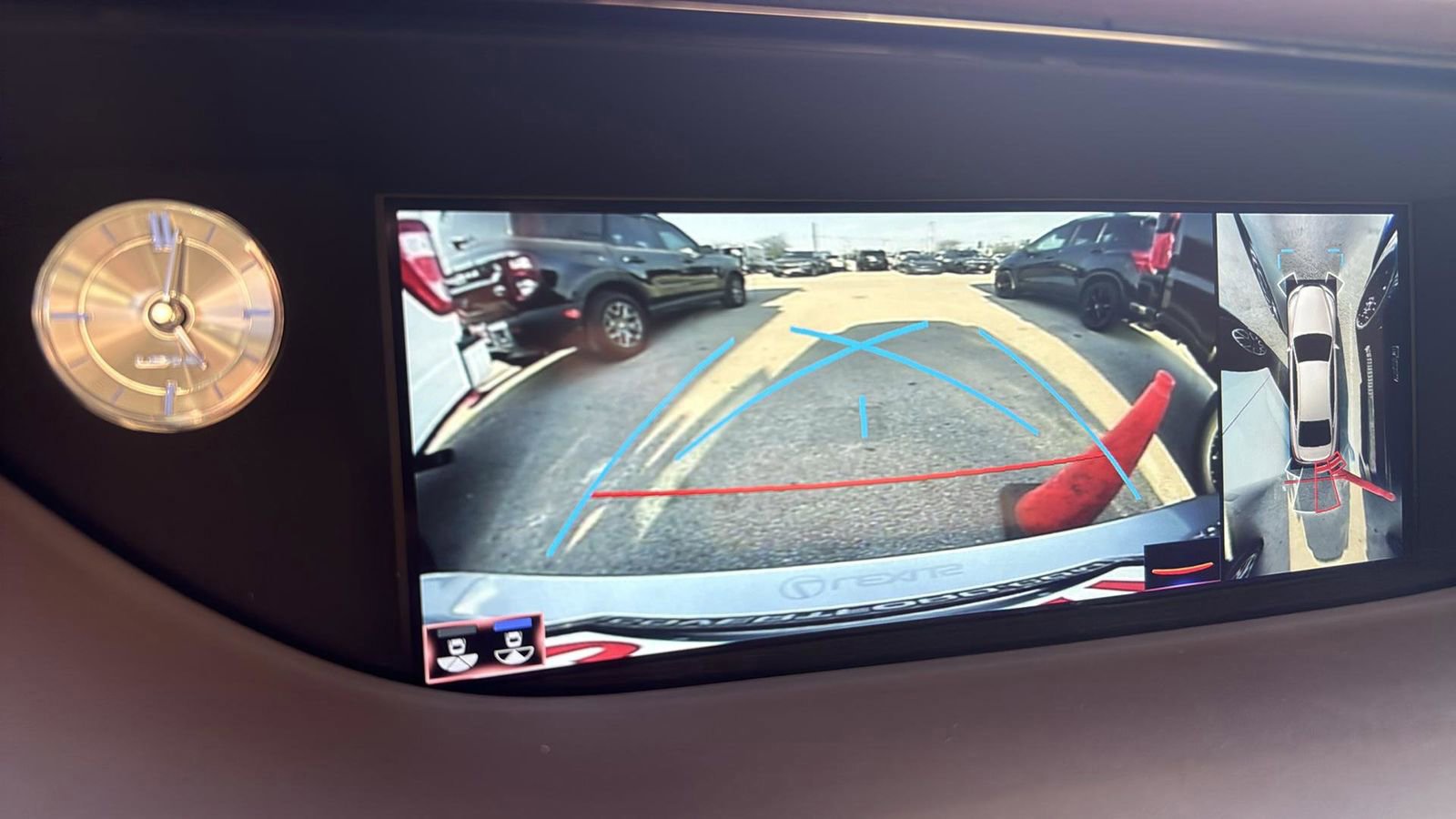 Used 2018 Lexus LS 500 500 Base w/ Luxury Package image 19