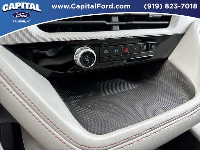 Certified 2025 Ford Explorer Active w/ Active Comfort Package RWD image 27
