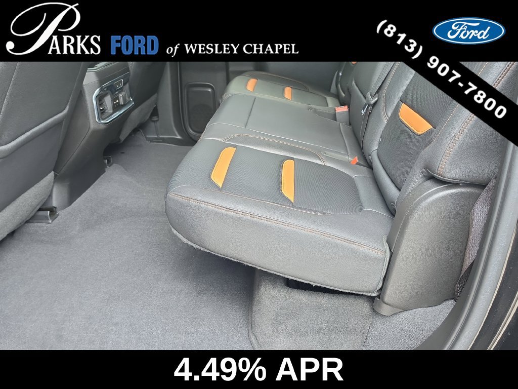 Used 2023 GMC Sierra 2500 AT4 w/ AT4 Premium Plus Package AWD/4WD image 15