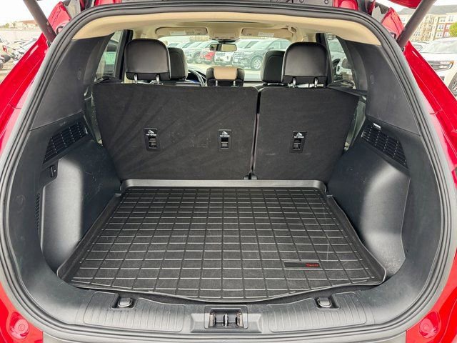 Certified 2020 Ford Escape Titanium image 18