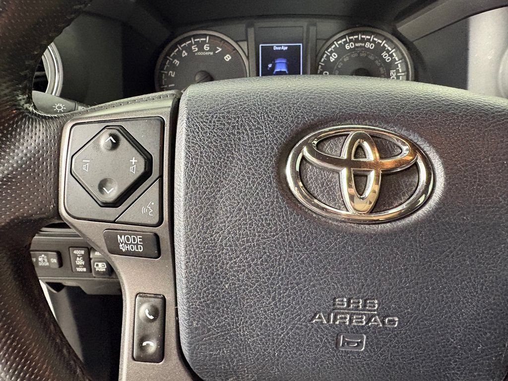 Used 2017 Toyota Tacoma TRD Off-Road w/ Tow Package RWD image 23