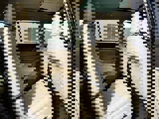 Used 2022 Jeep Grand Cherokee L Limited w/ Luxury Tech Group II image 13