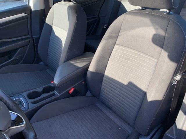 Used 2025 Volkswagen Jetta S FWD image 11