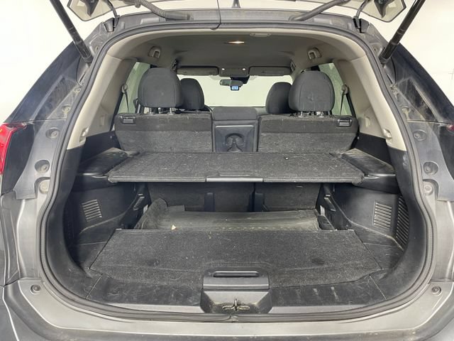 Used 2020 Nissan Rogue SV w/ Premium Package AWD/4WD image 13